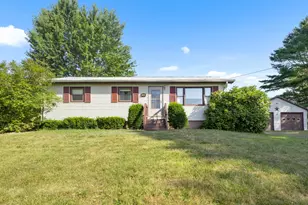 1729 Avenue Rd, Exeter, ME 04435 - Photo 1