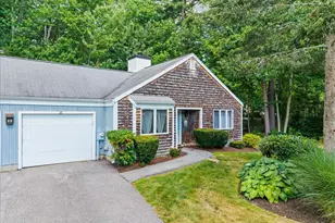 26 Stratton Rd, Scarborough, ME 04074 - Photo 1