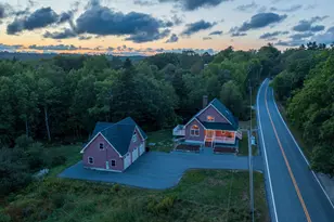 634 Pleasant St, Blue Hill, ME 04614 - Photo 1