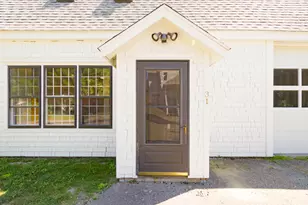 31-33 Booker St, Thomaston, ME 04861 - Photo 1