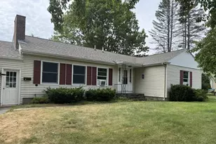 17 Rand Rd, Yarmouth, ME 04096 - Photo 1