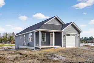 8 Feldspar Ln, Cumberland, ME 04021 - Photo 1