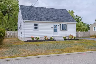 129 Cleveland Circle, South Portland, ME 04106 - Photo 1