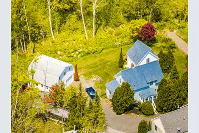 8 North Jacobs Avenue, Camden, ME 04843 - Photo 1