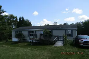 43 Stage Rd, Saint Albans, ME 04971 - Photo 1