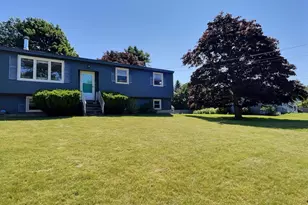 10 Pond View Rd, Cape Elizabeth, ME 04107 - Photo 1