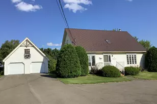 49 Fleetwood St, Presque Isle, ME 04769 - Photo 1