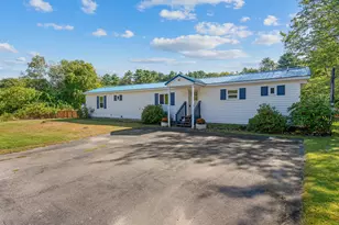 3 Bickford Dr, Topsham, ME 04086 - Photo 1