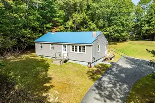 31 Sequoia Dr, Freeport, ME 04032 - Photo 1