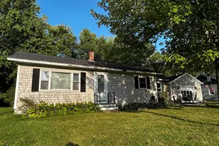 10 Sheridan St, Newport, ME 04953 - Photo 1