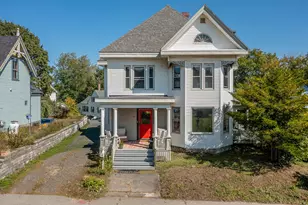 91 N Main St, Rockland, ME 04841 - Photo 1