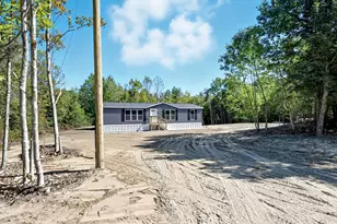 10 Magee Dr, Chelsea, ME 04330 - Photo 1