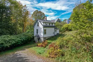 28 Central St, Ellsworth, ME 04605 - Photo 1