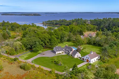 10 Elm Drive, Falmouth, ME 04105 - Photo 1