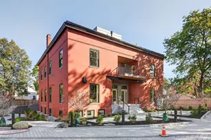 53 Carleton St, Portland, ME 04102 - Photo 1