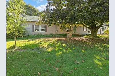 148 Eastern Avenue, Augusta, ME 04330 - Photo 1