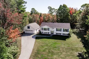 555 Westwood Dr, Hermon, ME 04401 - Photo 1