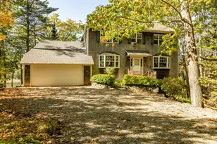 19 Lily Pond Dr, Camden, ME 04843 - Photo 1