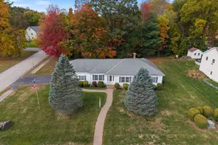 15 McKenney Dr, Biddeford, ME 04005 - Photo 1