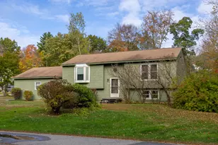 41 Dogwood Dr, South Berwick, ME 03908 - Photo 1