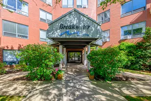 148 Breakwater Dr, South Portland, ME 04106 - Photo 1