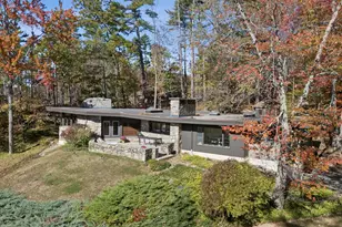 153 Falmouth Rd, Falmouth, ME 04105 - Photo 1