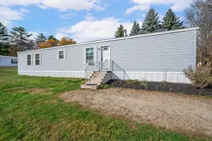 30 North St, Mechanic Falls, ME 04256 - Photo 1