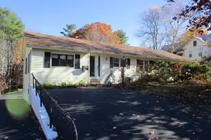 146 E Main St, Paris, ME 04281 - Photo 1