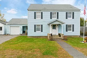 16 Hallowell St, Winslow, ME 04901 - Photo 1