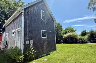15 Carrolls Ln, Rockland, ME 04841 - Photo 1
