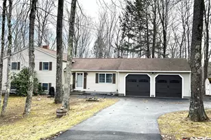 20 Rocky Hill Dr, Brunswick, ME 04011 - Photo 1