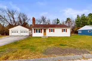 4 Carson St, Auburn, ME 04210 - Photo 1