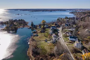 132 Pepperrell Rd, Kittery, ME 03905 - Photo 1