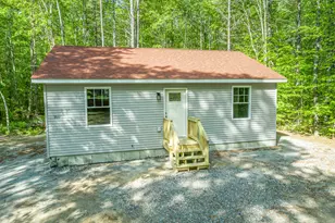 160 Maplewood Dr, Naples, ME 04055 - Photo 1
