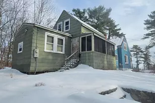 28 Park Ave, Old Orchard Beach, ME 04064 - Photo 1