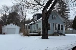 11 Houston Ln, Brewer, ME 04412 - Photo 1