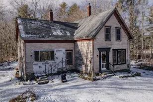 650 N Nobleboro Rd, Waldoboro, ME 04572 - Photo 1