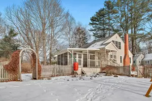 533 Mitchell Rd, Cape Elizabeth, ME 04107 - Photo 1