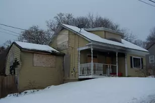 27 Baxter Ave, Auburn, ME 04210 - Photo 1