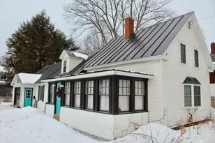 154 Greenwood Ave, Farmington, ME 04938 - Photo 1