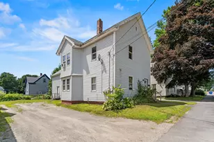 81 Parker St, Brewer, ME 04412 - Photo 1