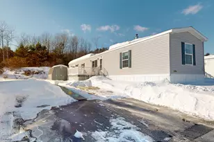 61 Oxbow Dr, Lewiston, ME 04240 - Photo 1