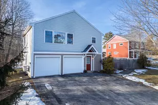 1050 Ocean Ave, Portland, ME 04103 - Photo 1