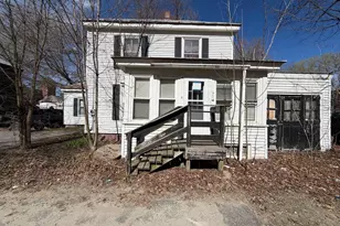 4 Union Pl, Waterville, ME 04901 - Photo 1