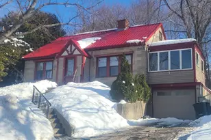 31 Oak St, Presque Isle, ME 04769 - Photo 1
