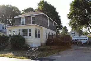 18 Elmwood Ave, South Portland, ME 04106 - Photo 1
