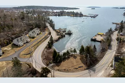 5 Village Court #5, Boothbay Harbor, ME 04538 - Photo 1