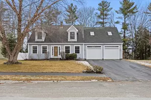 78 Victoria Dr, Westbrook, ME 04092 - Photo 1