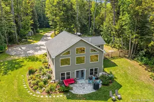 87 Ring Bolt Ln, Surry, ME 04684 - Photo 1