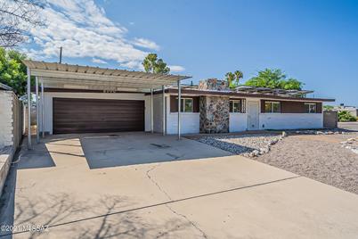 8500 E Eli Street - Photo 1